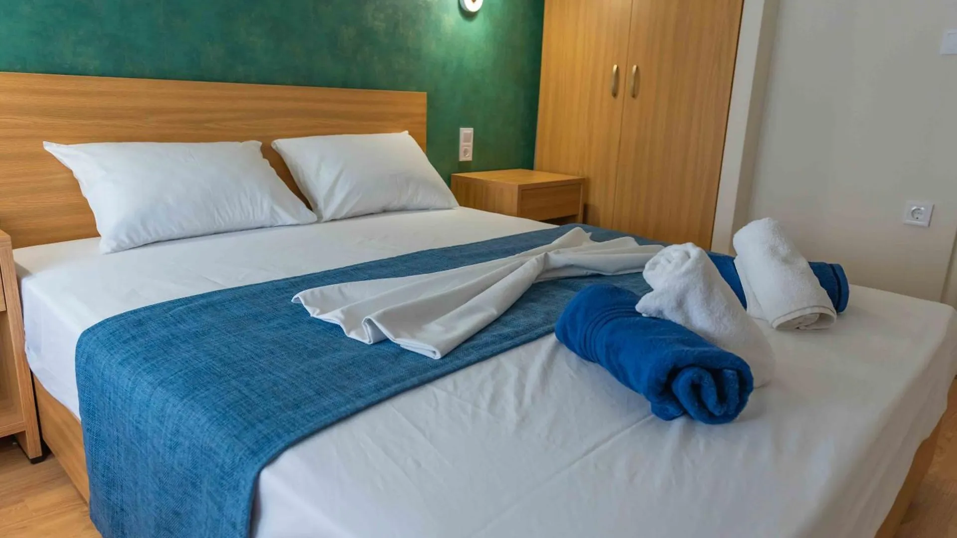Infinity Seaside Apartments Nea Kallikrateia