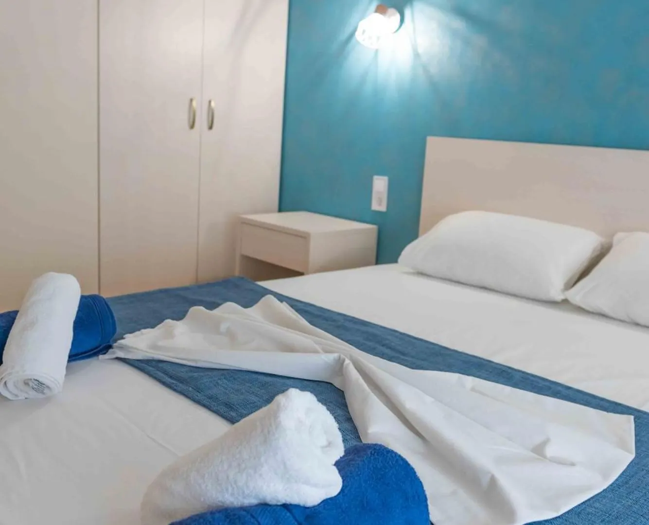 Infinity Seaside Apartments Nea Kallikrateia